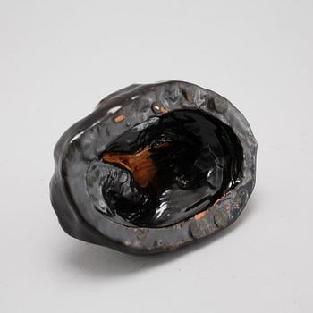 OIDENTIFIERAD KONSTNÄR, skulptur, keramik, signerad E.H, möjligen Ester Henning, 1900-talets första hälft.