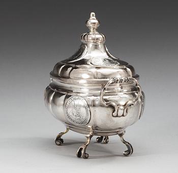 A Baltic 18th century parcel-gilt tureen, unmarked.