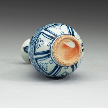 VAS, porslin, Mingstil 1900-tal.