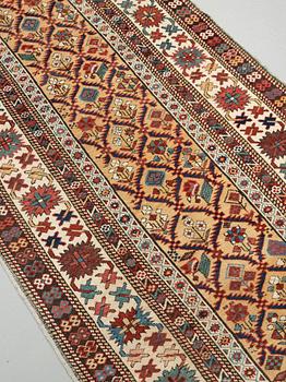 MATTO, an antique Kuba, ca 289,5 x 97 cm (as well as the ends with 1 cm light blue soumak).