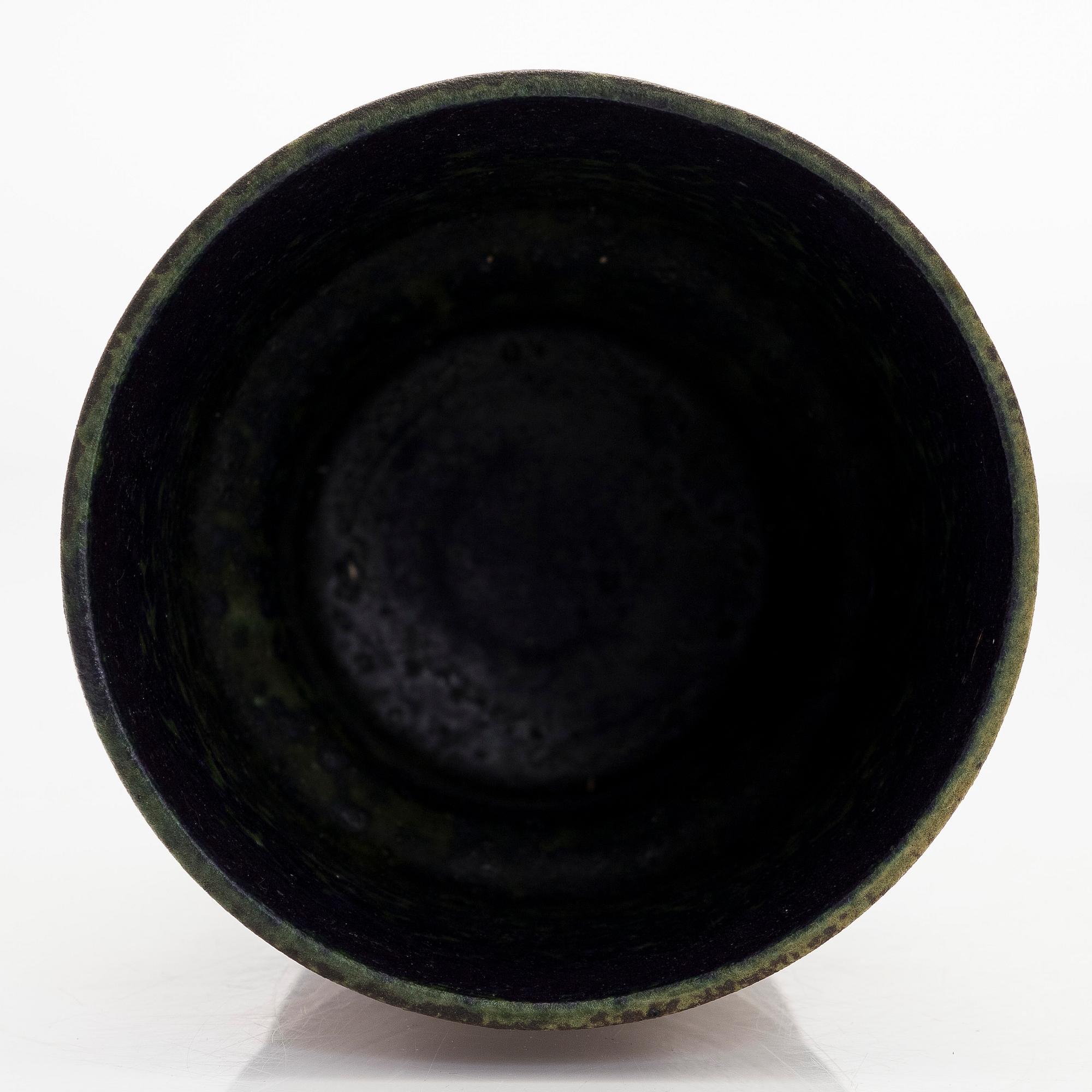 Liisa Hallamaa (Larsen), A ceramic vase, signed LH Arabia.