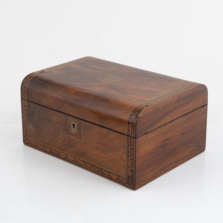 Humidor, early 20th century.