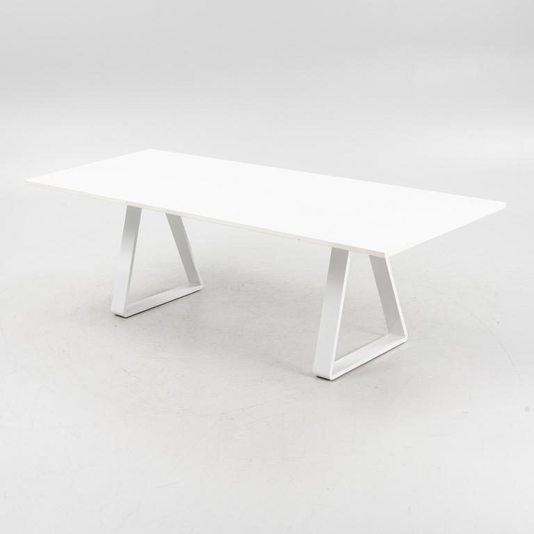 Thomas Eriksson, a 'Bermuda' dining table, Asplund.