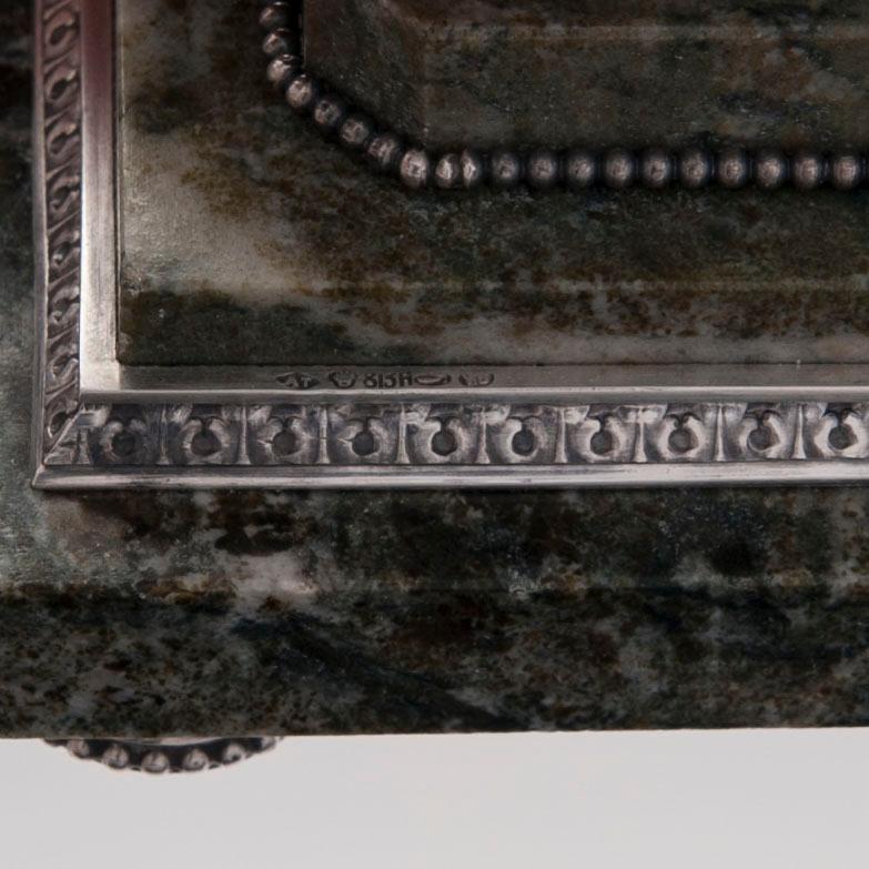 LJUSSTAKE, marmor, silvermonteringar, stämplad A. Tillander Helsingfors 1928.