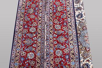 Matta, Isfahan, silkevarp och silkesinslag, ca 245 x 155 cm.