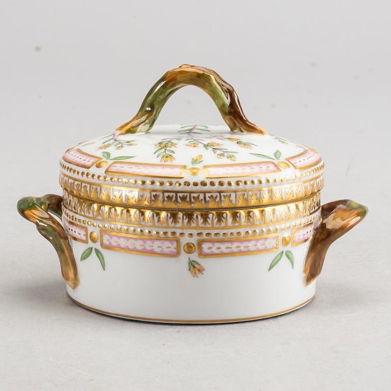 ROYAL COPENHAGEN, a "Flora Danica" porcelain sugar bowl.