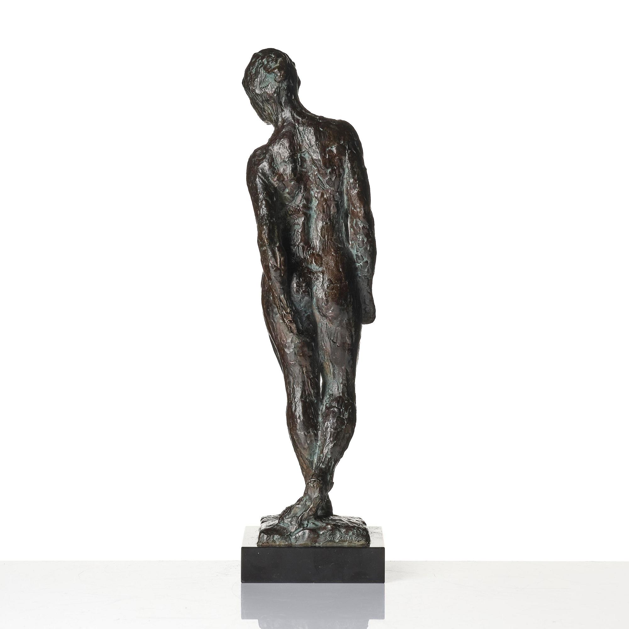 Gudmar Olovson, Standing model.