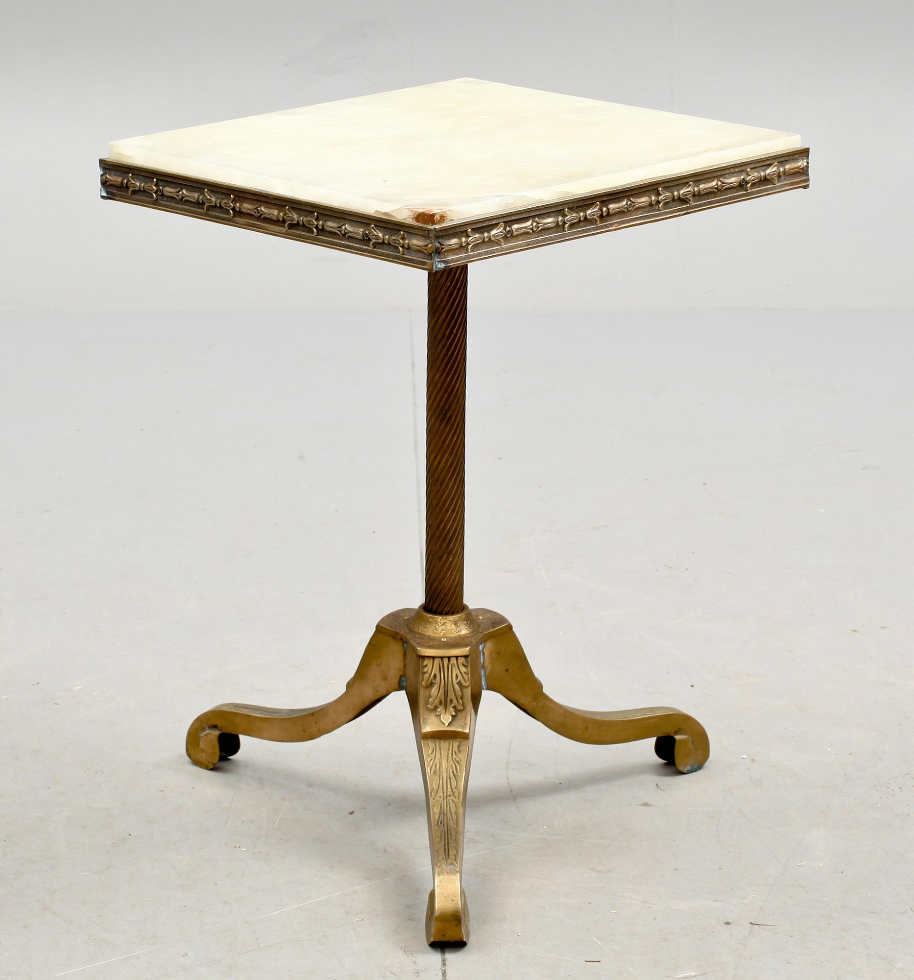 TRÄDGÅRDSBORD, 1900-talets första hälft.