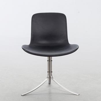 a black leather "PK-9" chair, edition Fritz Hansen Denmark.