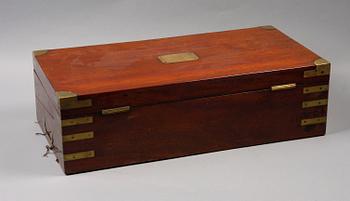 SKRIVSCHATULL, mahogny, England, 1800-tal.