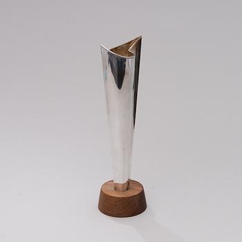 TAPIO WIRKKALA, A SILVER VASE. Signed TW. Hämeenlinna 1974.
