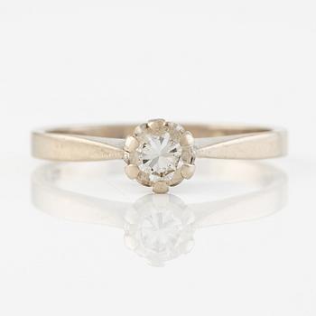 Ring, solitaire ring, 18K white gold with brilliant-cut diamond.