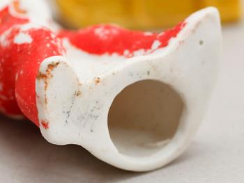 TOMTEFIGURER, 12 st, biskviporslin, tidigt 1900-tal.