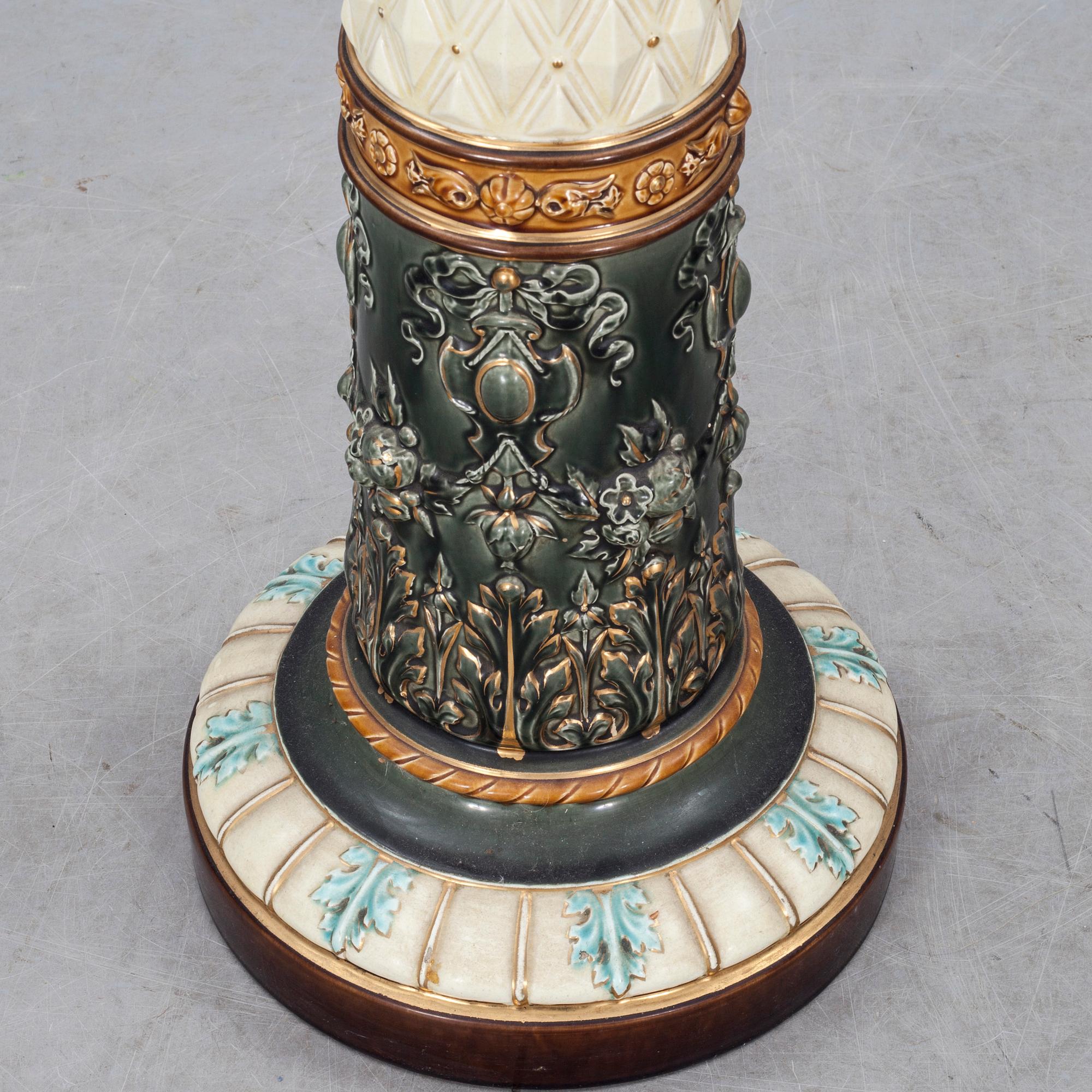 PIEDESTAL, majolika, Rörstrand, 1800/1900-tal.