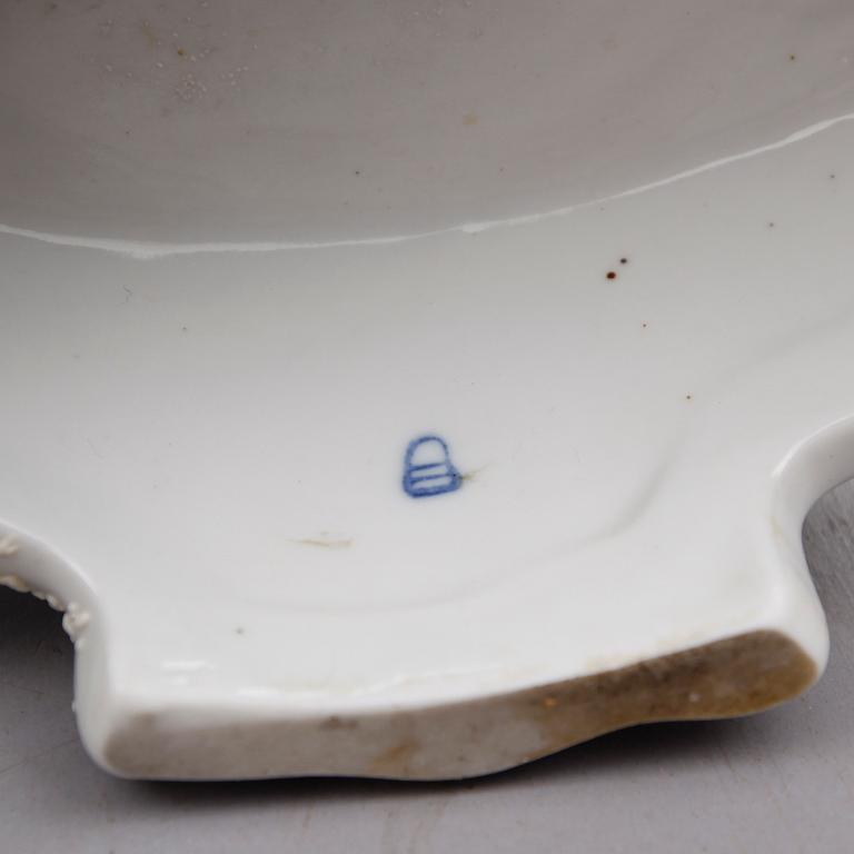 LJUSSTAKAR, 1 par, porslin, Österrike, 1900-talets första hälft.