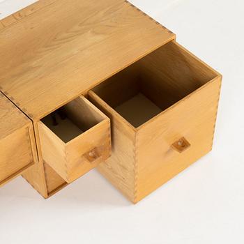 An oak dressing table with mirror, Luxus, Vittsjö.
