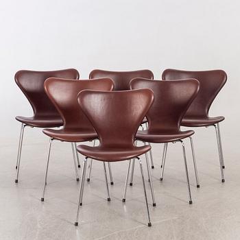 ARNE JACOBSEN, stolar, 6 st, "Sjuan", Fritz Hansen, Danmark.