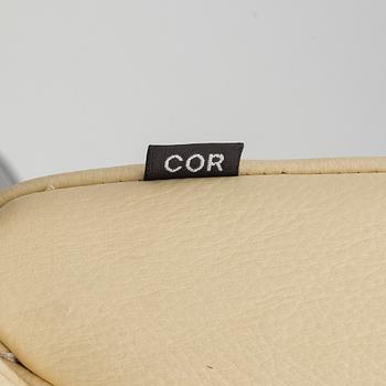 A 'Zyklus' easy chair by Peter Maly for COR, designed in 1983.