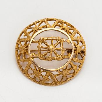 Pentti Sarpaneva, brooch, 14K gold.