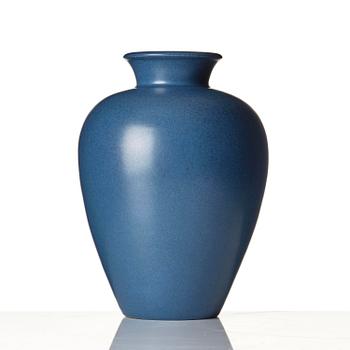 Erich & Ingrid Triller, a stoneware vase, Tobo, Sweden.