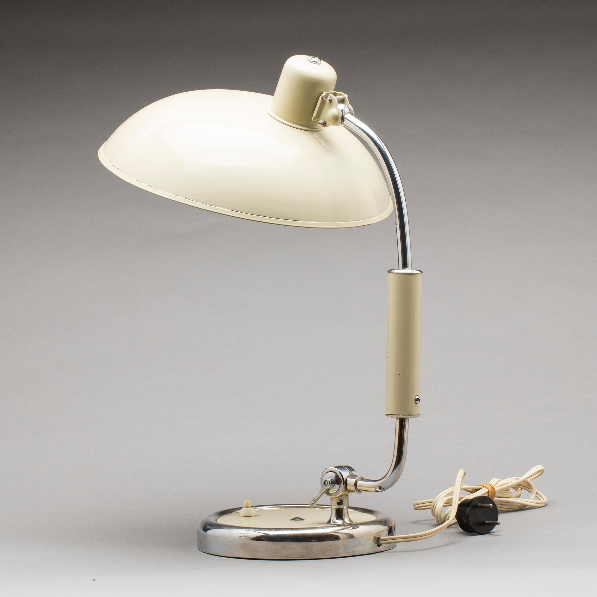 BORDSLAMPA,  "modell 6631", Christian Dell, Kaiser, 1930/40-tal.