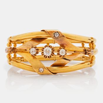 567. A late Victorian old-cut diamond bracelet. Total carat weight of diamonds circa 1.50 cts.