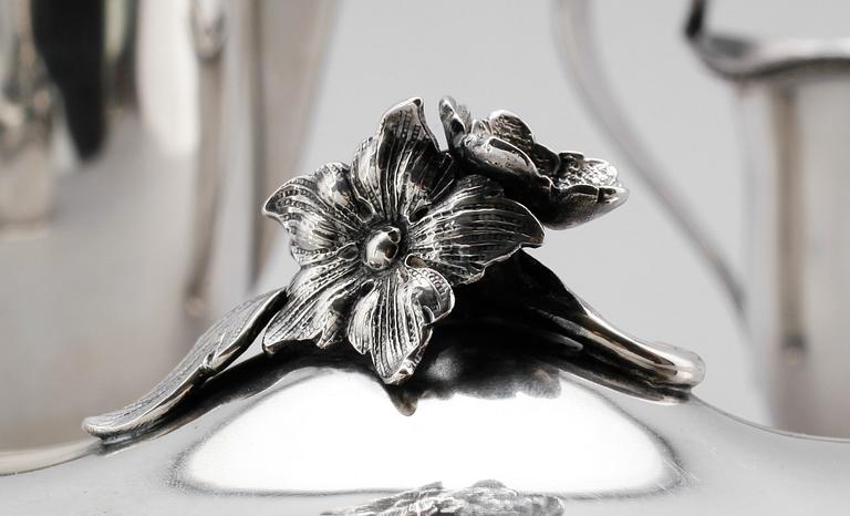 KAFFESERVIS, 3 delar, silver, Eric Råström, Stockholm 1939. Total vikt ca 1194 g.
