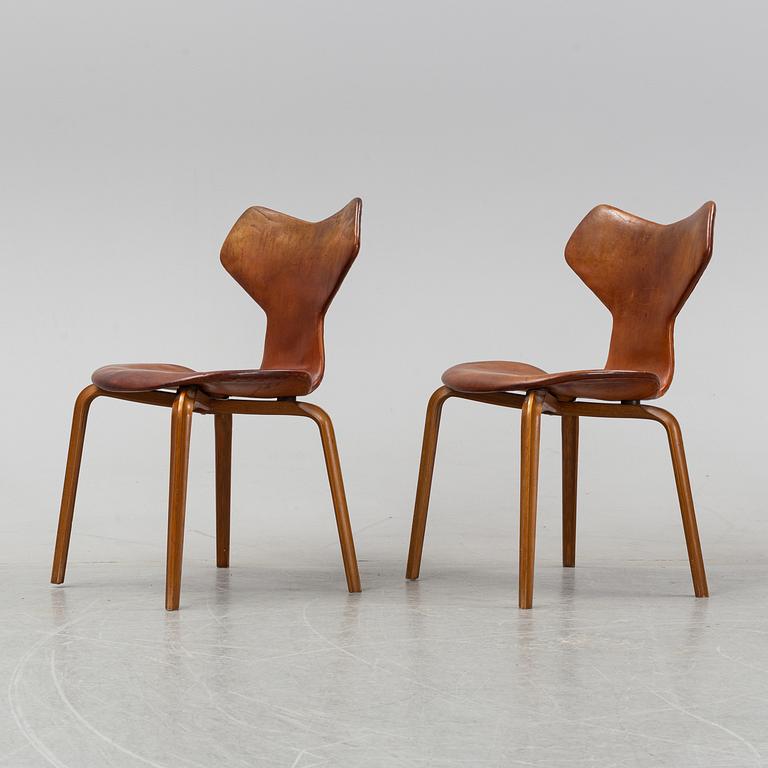 Arne Jacobsen, stolar, 6 st, "Grand Prix"  Fritz Hansen, Danmark 1950-60-tal.