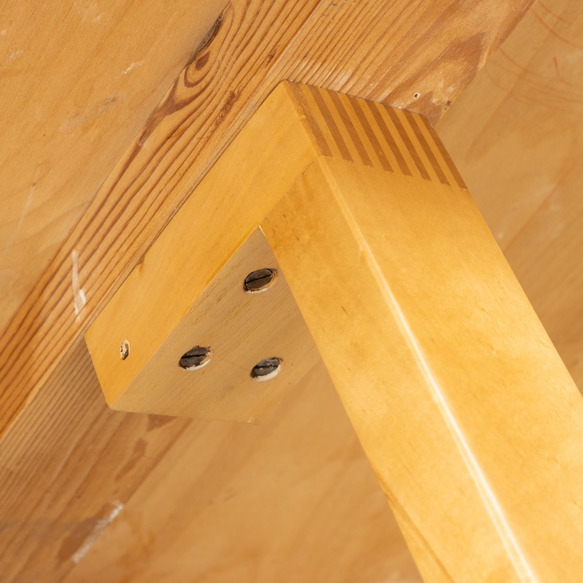 Alvar Aalto, a table model 91, O.Y. Huonekalu-ja Rakennustyötehdas A.B., Finland 1940s-50s.