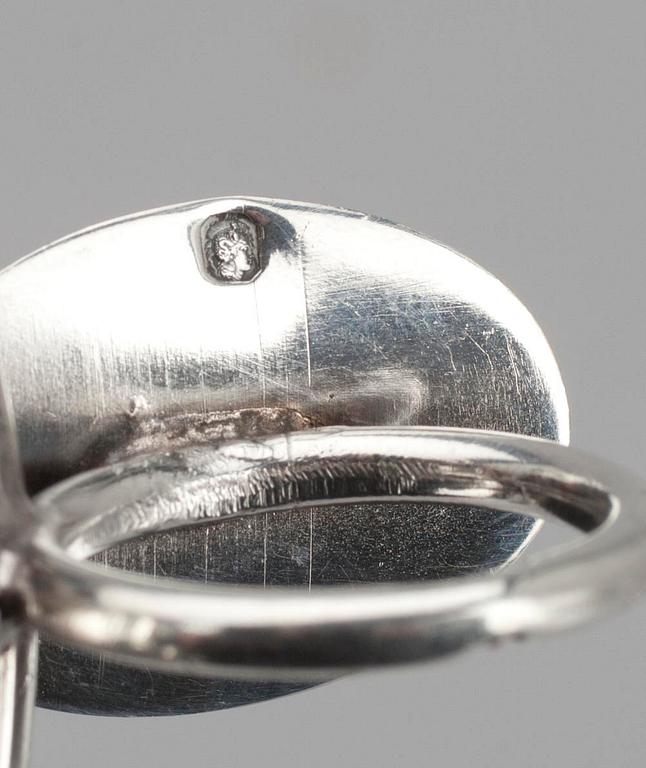 VINPROVARKOPPAR, 1+3 st, en silver med franska stämplar, övriga nysilver, 1900-tal.