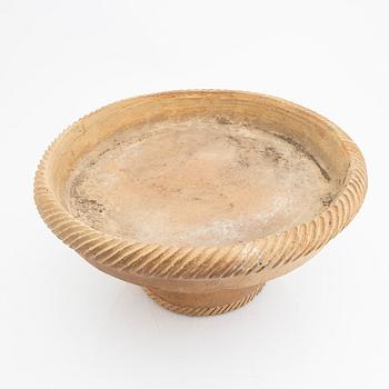 Signe Persson-Melin, a palte st and and bowl stoneware.