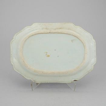 STEKFAT, porslin, Kina, Qingdynastin, Qianlong (1736-95).