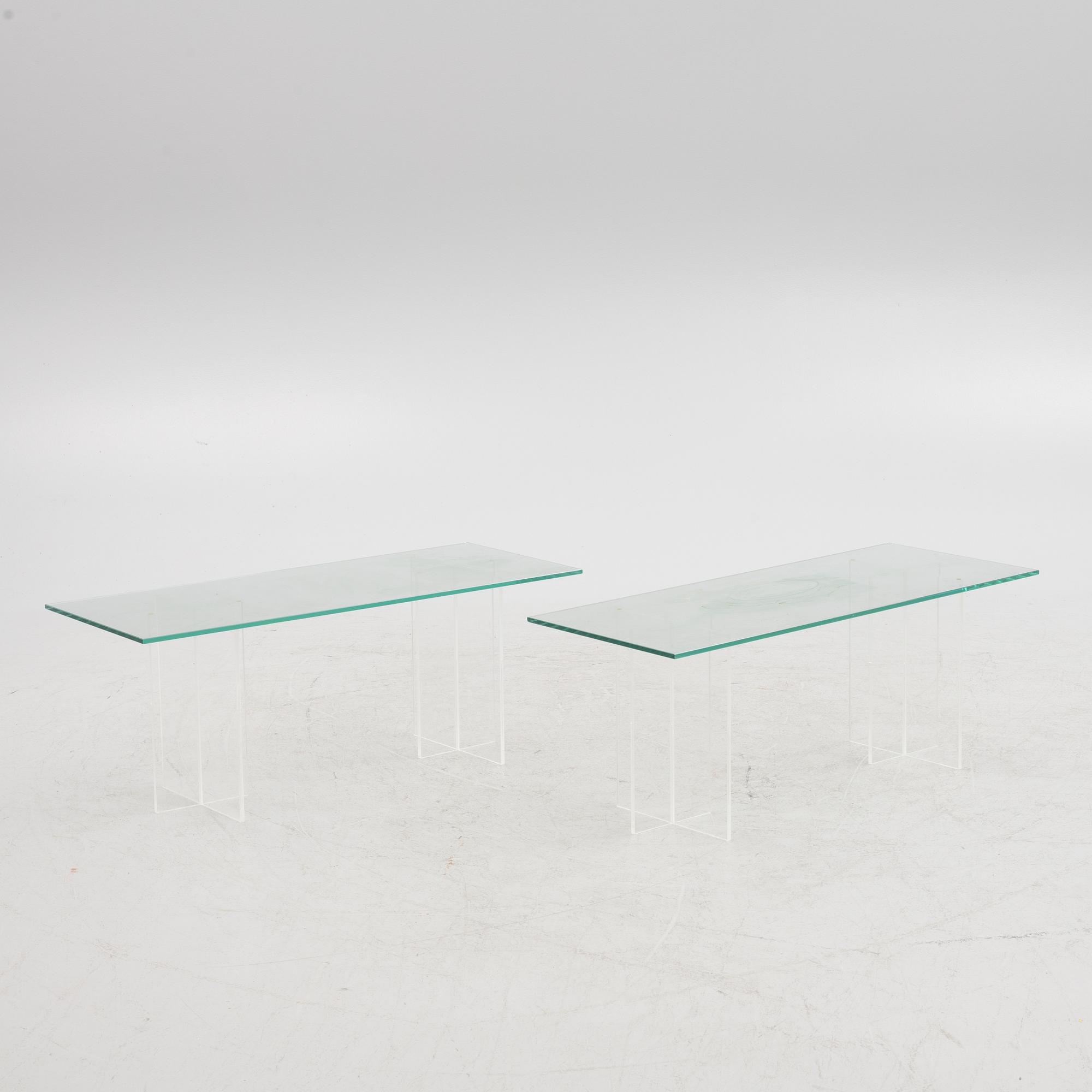 Bord , ett par, samtida.