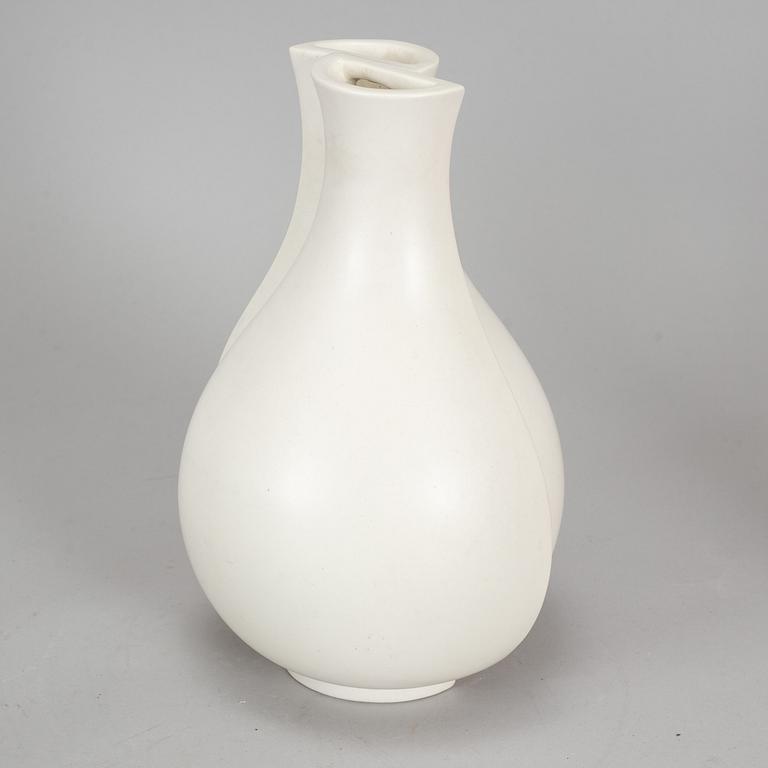WILHELM KÅGE, a 'Surrea' stoneware vase from Gustavsberg.