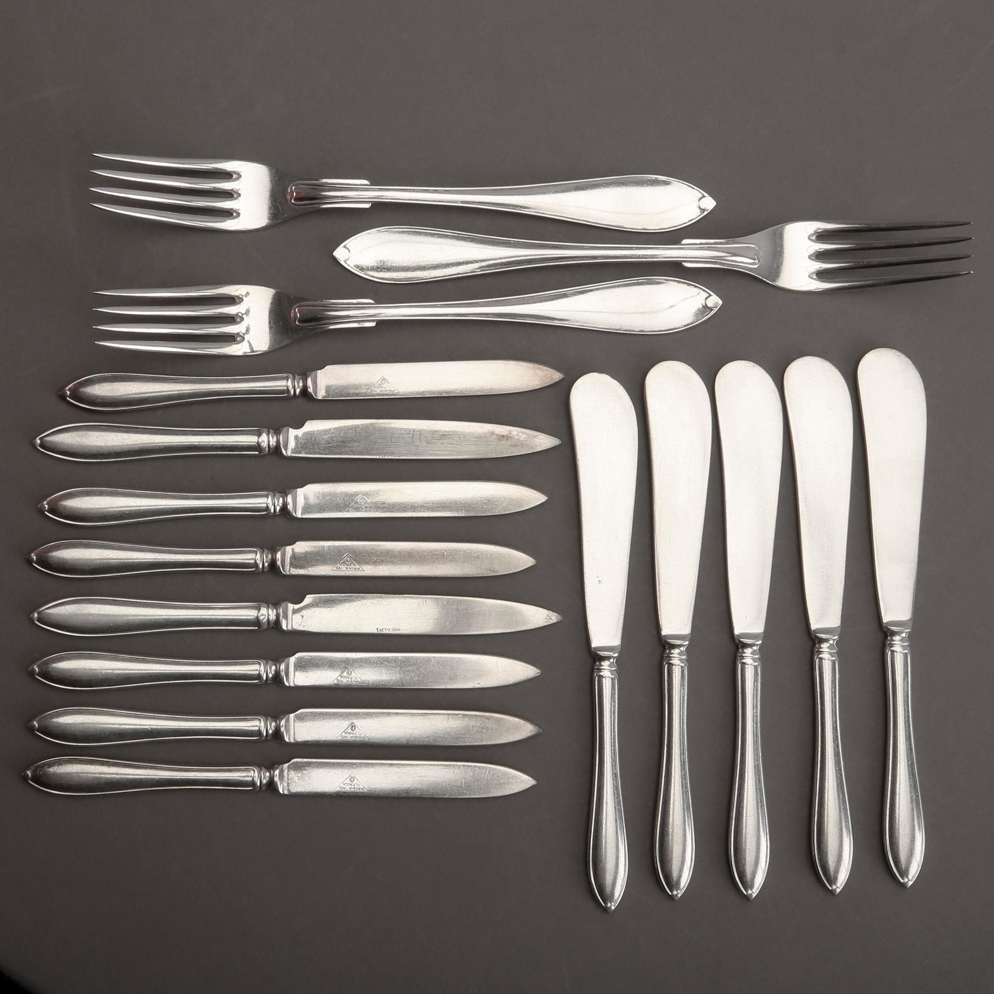 A 20th century set of 95pcs silver cutlery "Svensk Spets" mark of GAB Uppsala 1920s, total weight 4400 gr.