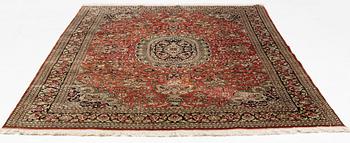 Rug, Isfahan, silk, approx. 300 x 215 cm.