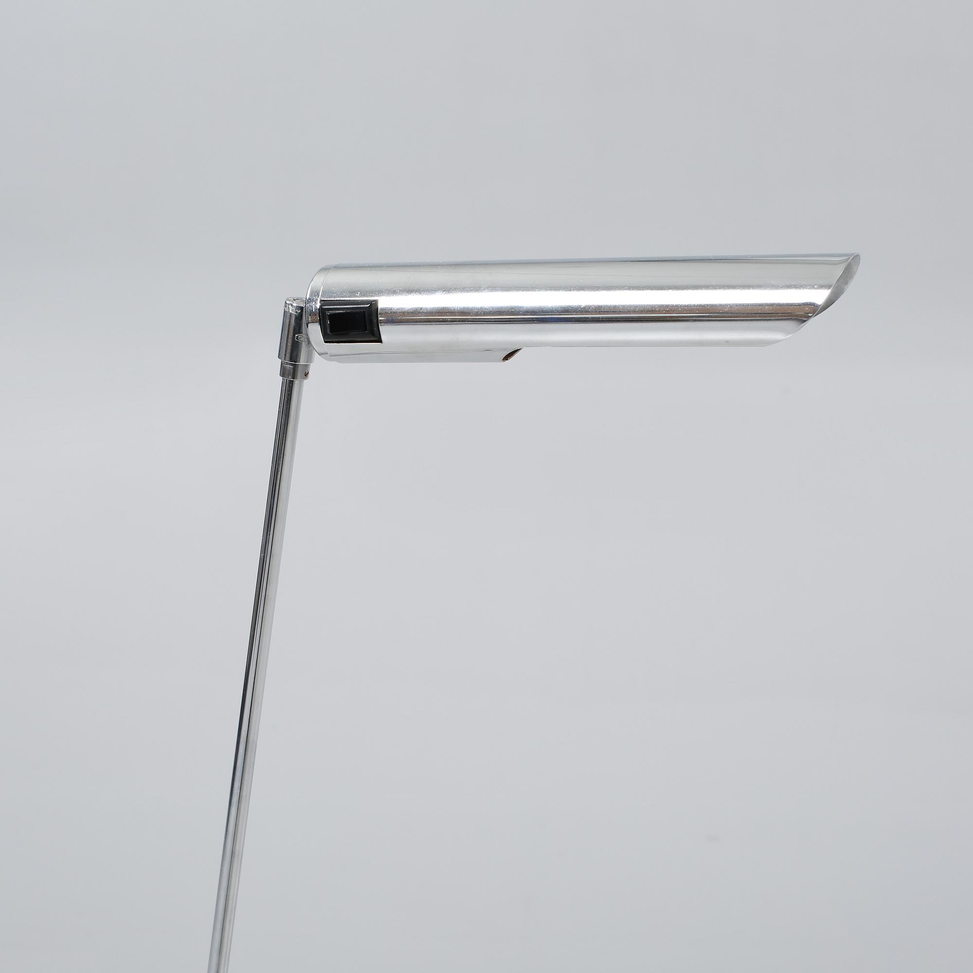 GOLVLAMPA, troligen Abo Randers, Danmark, 1900-talets sista kvartal.