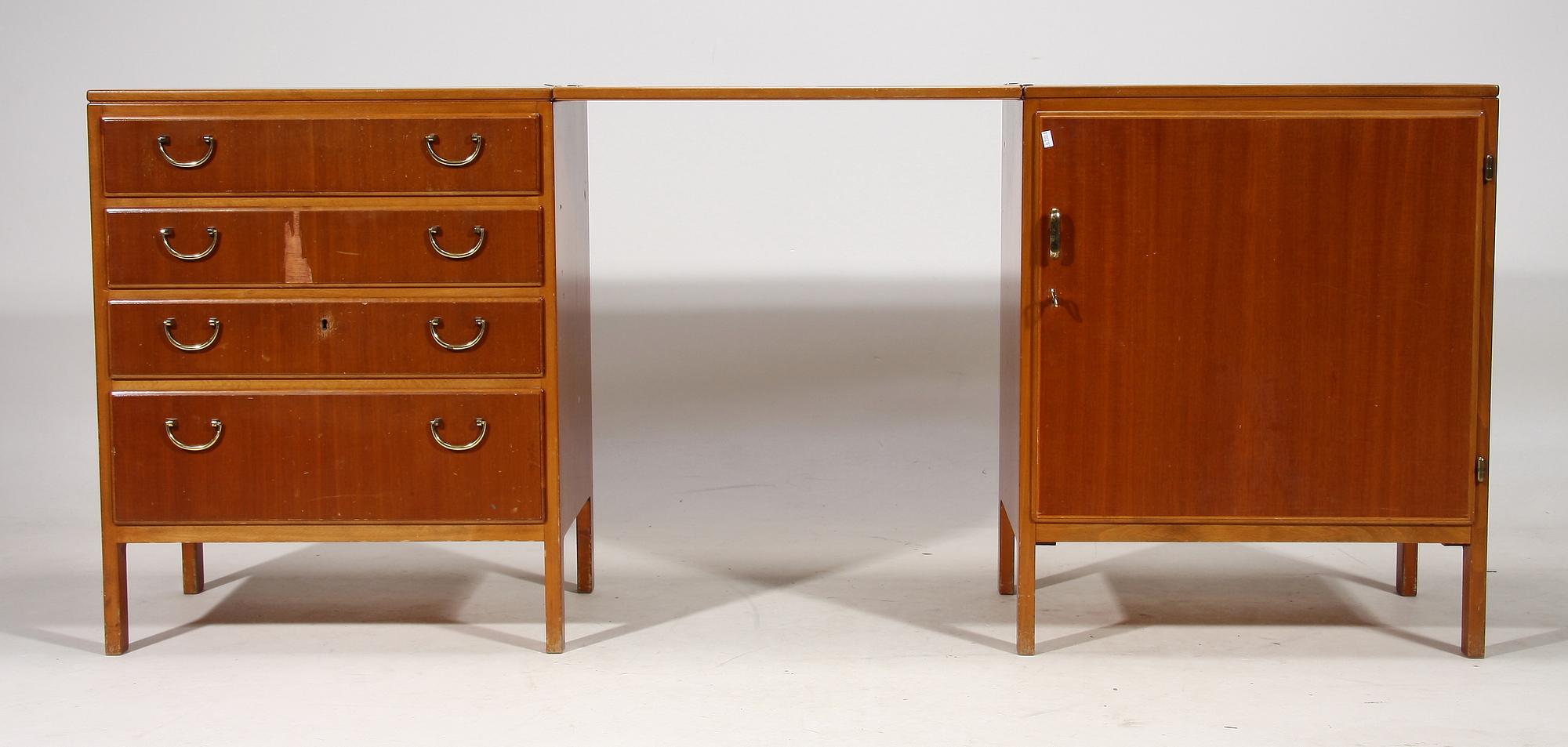 SMINKBORD, 3 delar, Nordiska Kompaniet, 1950/60-tal.