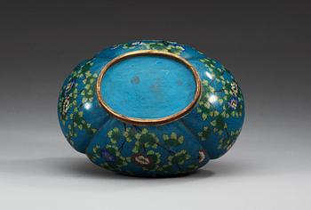 JARDINIERE, cloisonné. Qing dynastin, 1800-tal.