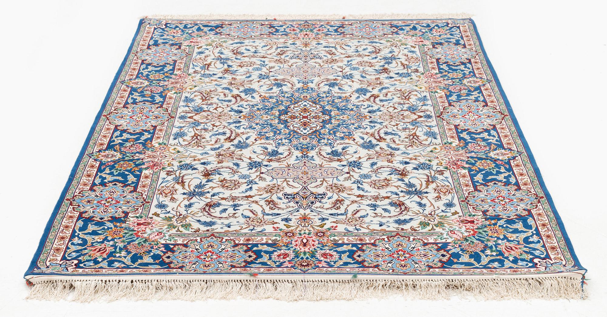 Matta, old Isfahan, part silk, signerad, ca 233 x 148 cm.