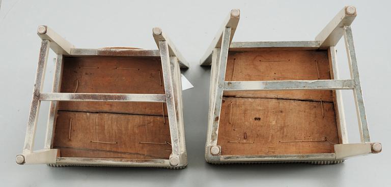 STOLAR, ett par, gustaviansk provins, tidigt 1800-tal.