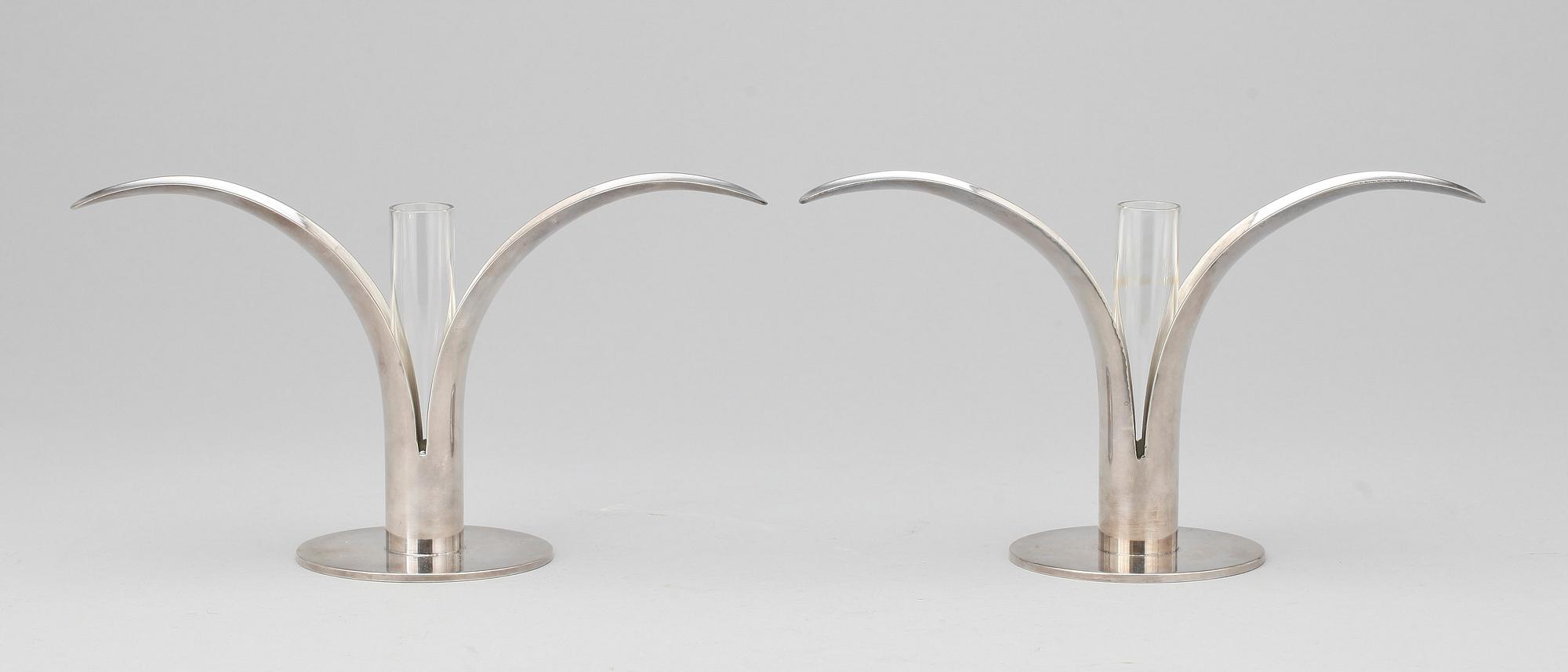 VASER / LJUSSTAKAR, ett par, nysilver, Ivar Ålenius-Björk, Ystad metall.