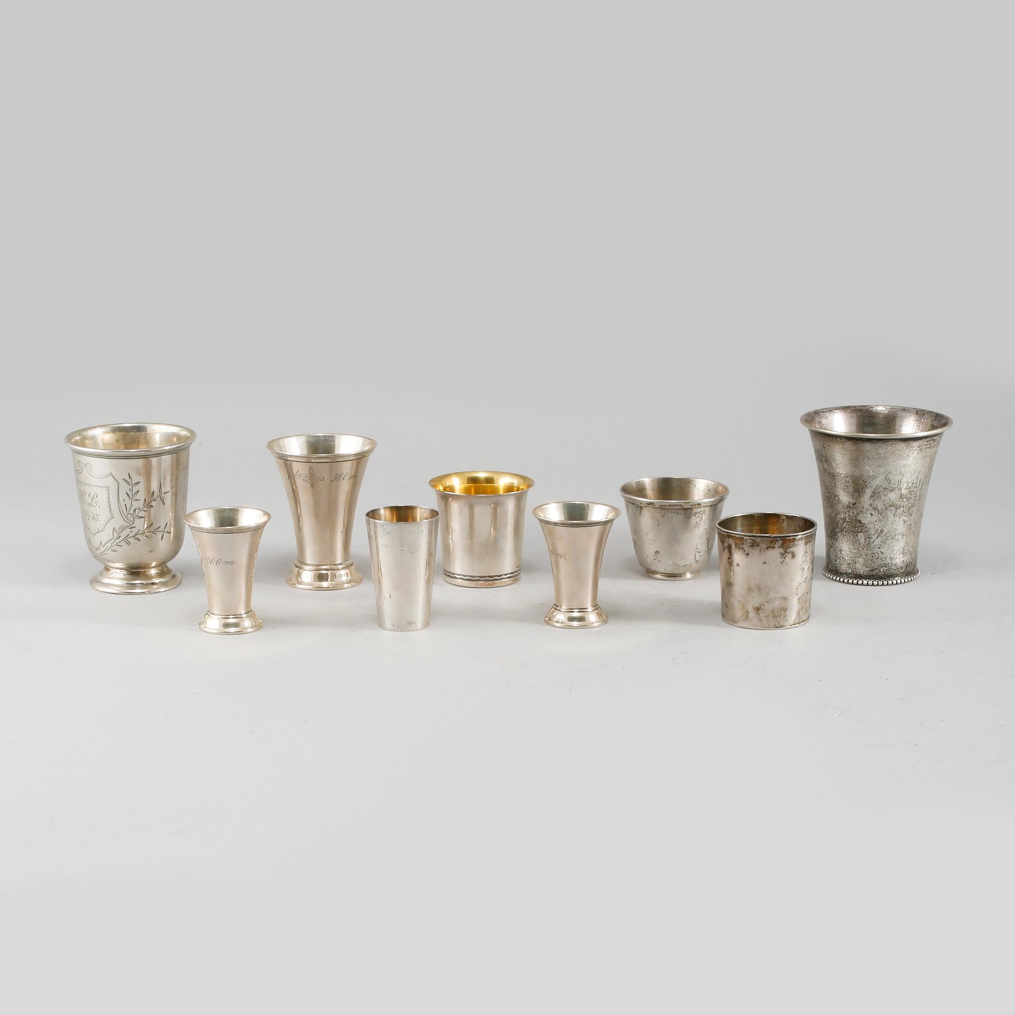 POKALER, 9 st, silver, 1800- och 1900-tal. Total vikt 267 g.