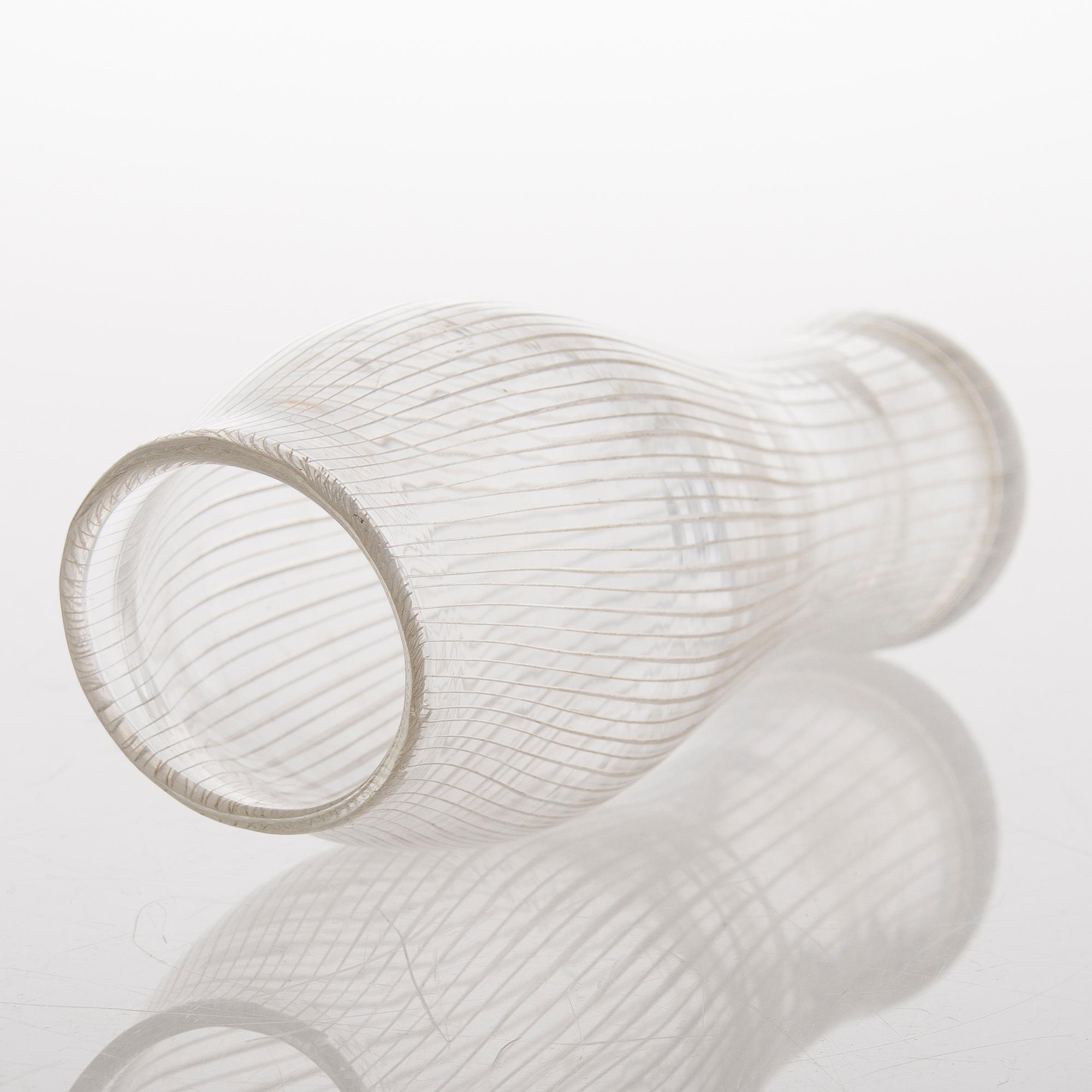 TAPIO WIRKKALA, VAS, glas, 'Fölben', signerad Tapio Wirkkala, Iittala.