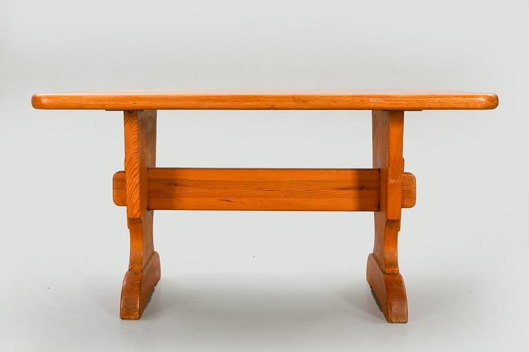 Bock table, pine, second half of the 20th century.