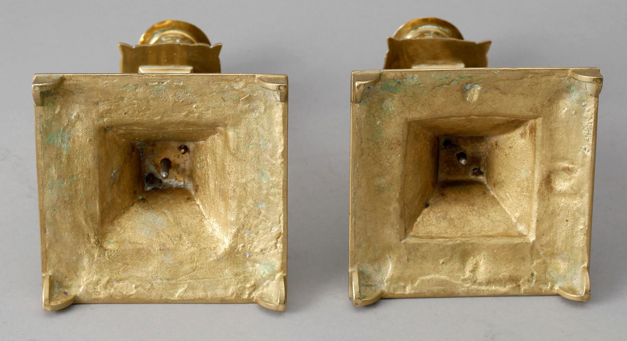 LJUSSTAKAR, 2+2, malm, 1900-tal.
