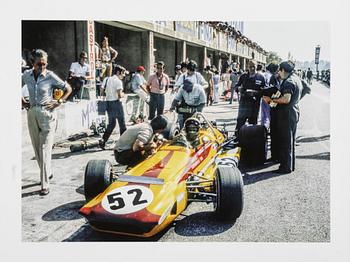 Kenneth Olausson, "Ronnie Peterson at Monza, 1970.”.