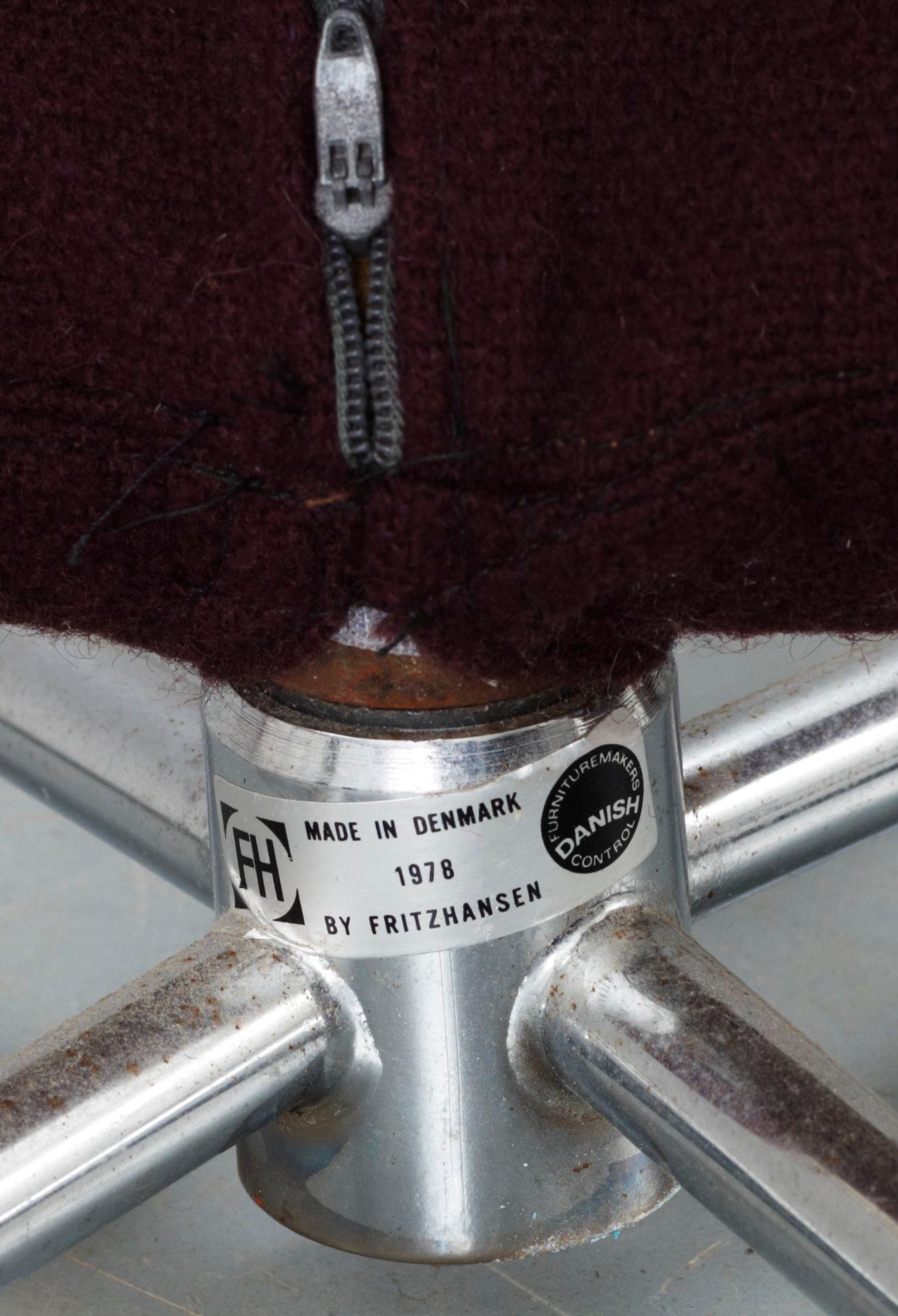 STOLAR, ett par, Verner Panton för Fritz Hansen 1978.