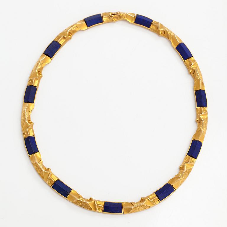 Björn Weckström, Halsband "Toltec", 14K guld och lapis lazuli. Lapponia 1999.