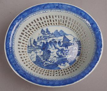 GALLERSKÅL, porslin, Kina, 1800-tal.